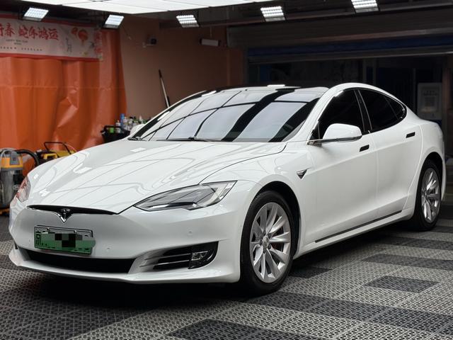 Model S 2017 100D Long Range Edition