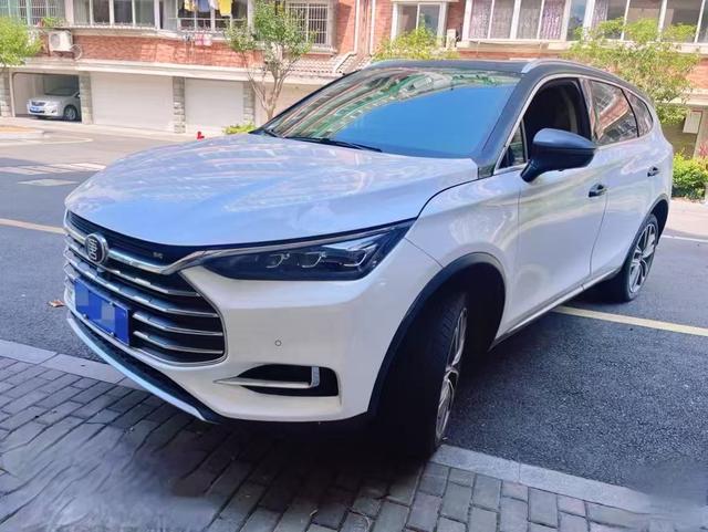 Tang 2019 2.0T Automatic Zhilian Premium 7-seater Country VI