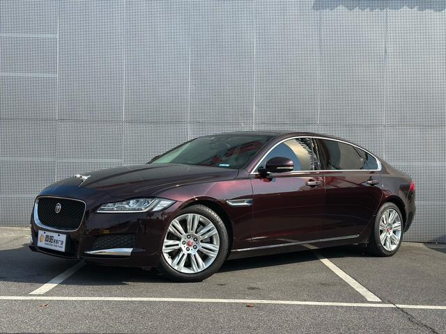 Jaguar XFL 2018 XFL 2.0T 250PS Premium Edition