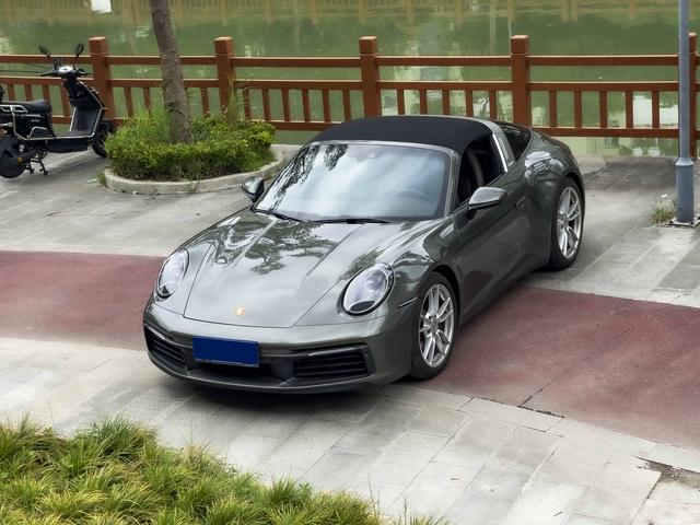 Porsche 911 2020 Targa 4 3.0T