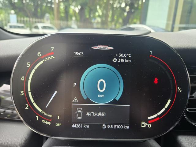 Фото машины 10