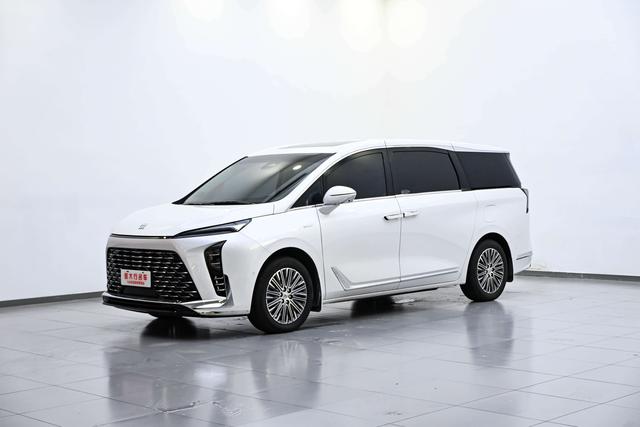 Buick GL8 PHEV 2024 Lu Zun 1.5T seven-seater luxury edition