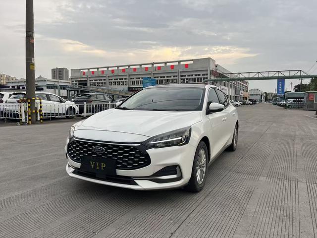 Focus 2021 Trim EcoBoost 180 Automatic Vanguard
