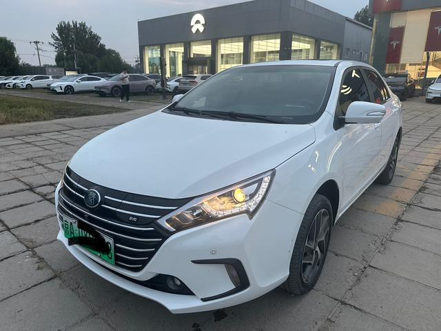 Qin EV 2018 Qin EV450 Smartlink Frontier Model
