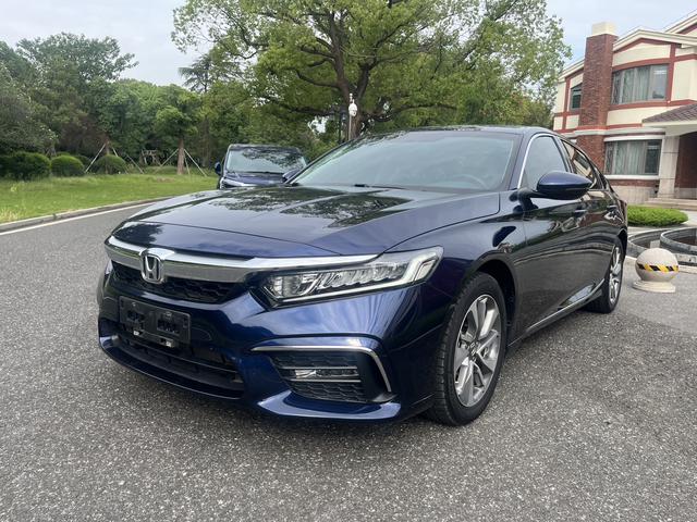 Insignia 2019 260TURBO Exquisite Edition National VI