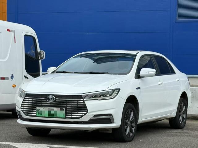 Qin EV 2021 Travel Edition
