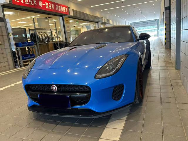 Jaguar F-TYPE 2019 2.0T Hardtop Edition