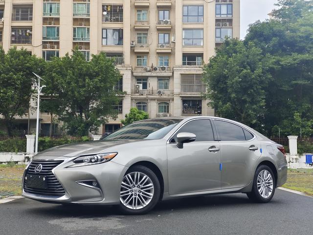 Lexus ES 2015 200 Elite