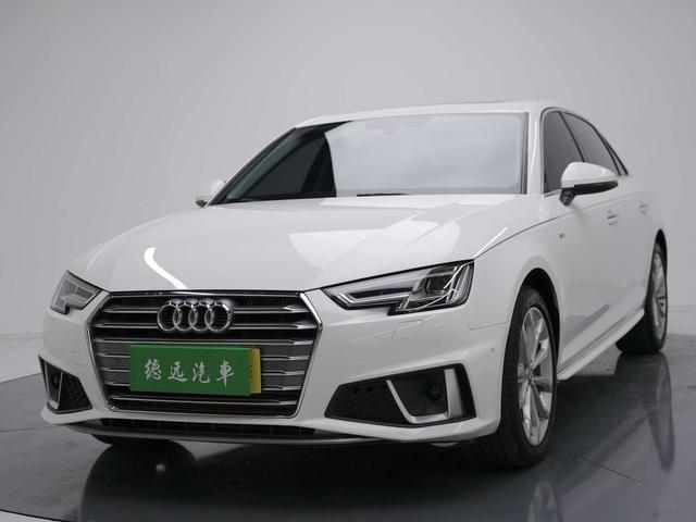 Audi A4L 2019 40 TFSI Style National VI