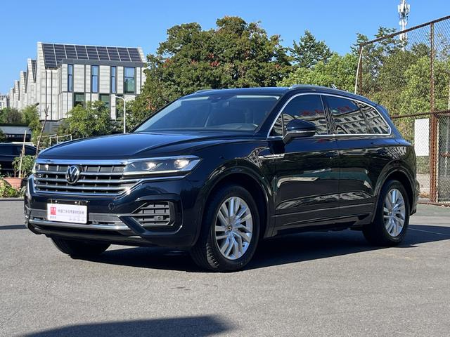 Touareg 2021 2.0TSI RISE Edition