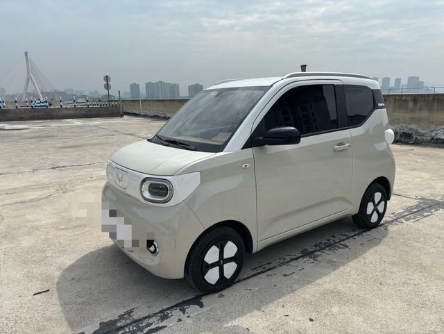 Wuling Hongguang MINIEV 2024 215km Advanced Version Lithium Iron Phosphate