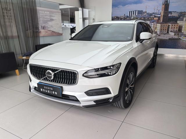 Volvo V90 2024 Cross Country B5 AWD Zhiyuan Edition
