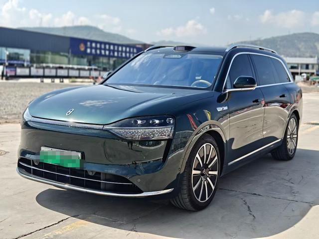 Wenjie M9 2024 Extended Range Ultra six-seater version