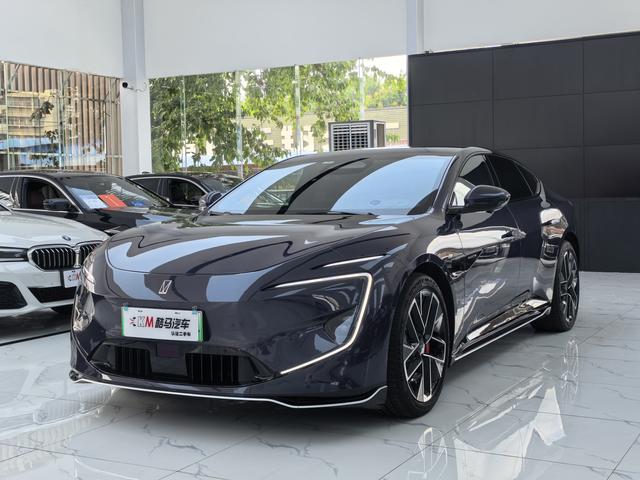 Avita 12 2024 model 650 three-laser four-wheel drive GT version