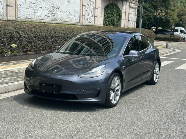 Model 3 (Import) 2019 Long Range All-Wheel Drive Edition