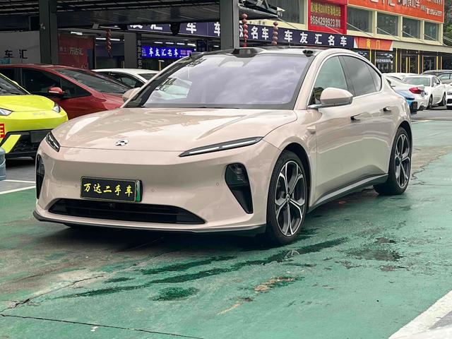 Azera ET5 2022 75kWh