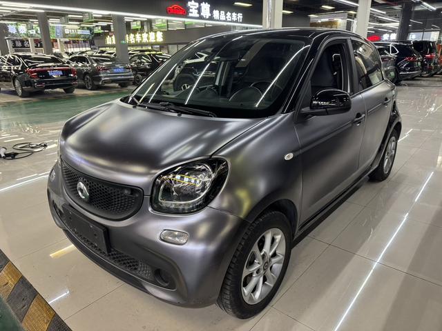 Smart forfour 2018 1.0L 52kw smart version