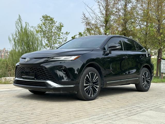 Visa 2022 2.0L CVT 2WD Premium