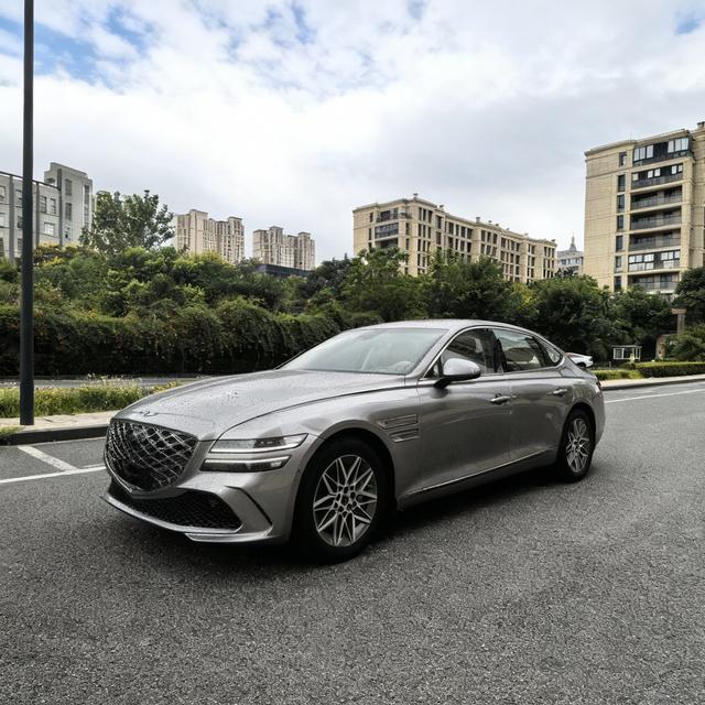 Genisys G80 2024 2.5T two-wheel drive Deluxe Edition