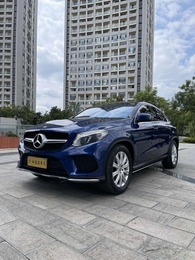 Mercedes-Benz GLE Coupe 2018 GLE 320 4MATIC Coupe SUV