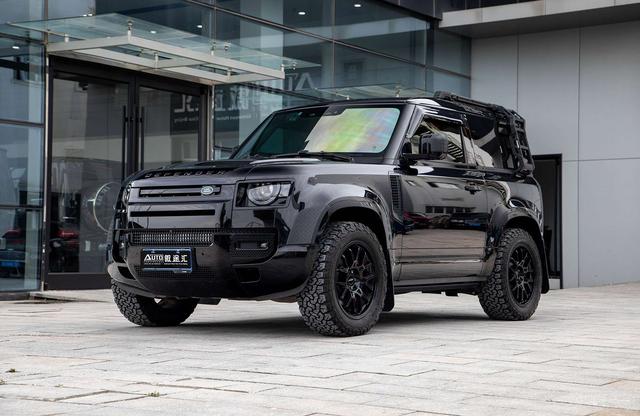 Defender 2022 90 P300 SE