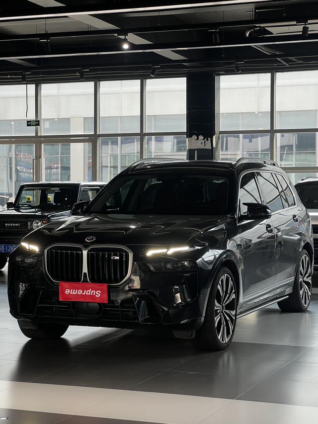 BMW X7 2023 xDrive M60i