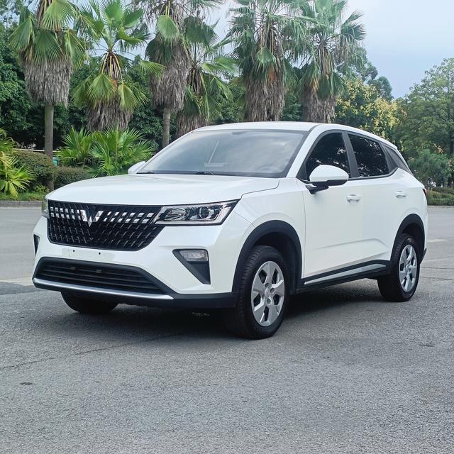 Wuling Xingchi 2023 1.5L CVT Smooth Type