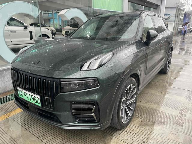 Lynk &Co. 09 EM-P 2024 EM-P 2.0 TD six-seater ULTRA