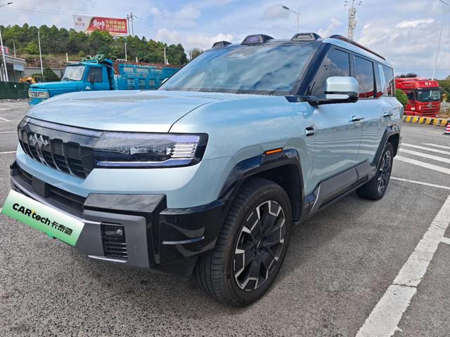 Leopard 8 2025 Zhiyong Ultimate Edition 7 Seats
