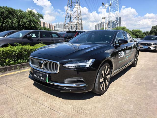 Volvo S90 PHEV 2025 T8 four-wheel drive long battery life Zhiya Deluxe Edition