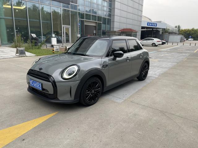 MINI 2022 1.5T COOPER Black Label Special Edition five-door version