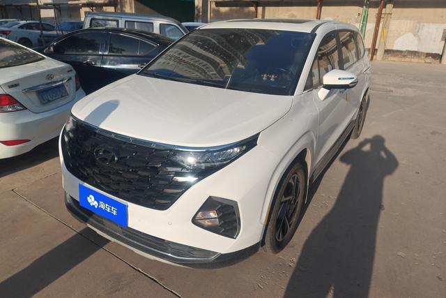 Cousteau 2021 270TGDi Premium LUX