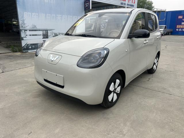 Wuling Hongguang MINIEV 2025 model 205km lithium iron phosphate four-door version advanced model