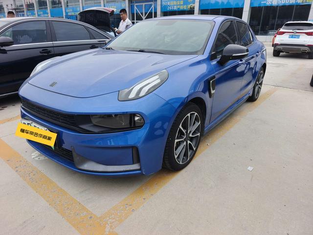Lynk & Co. 03 PHEV 2019 Model 1.5T PHEV