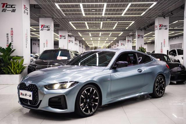 BMW 4 Series 2024 430i M Sports Yao Ye Suit