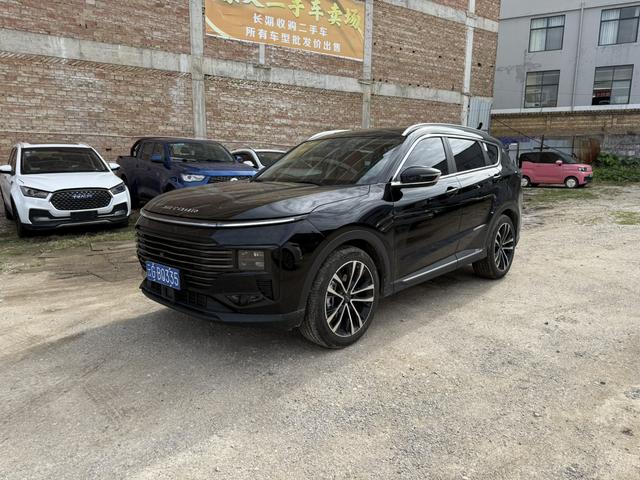 Jietu X70 PLUS 2025 1.5T 7DCT Ultimate Edition 7 Seats