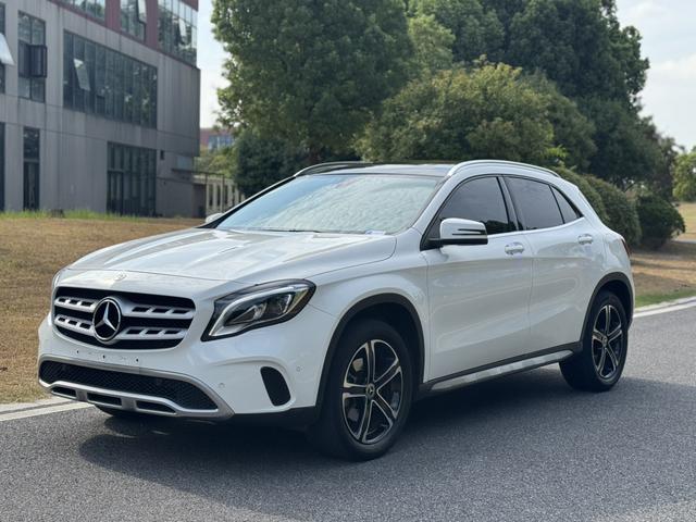 Mercedes-Benz GLA 2018 GLA 200 Style