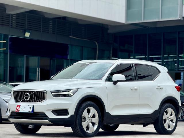 Volvo XC40 2022 T4 4WD Smart Style