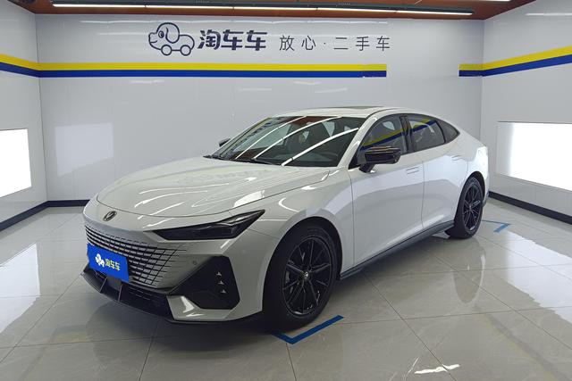 Chang'an UNI-V 2023 1.5T Premium
