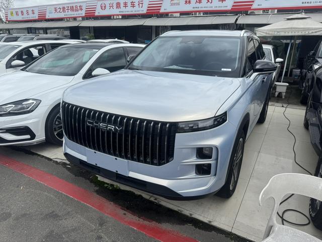 Tiggo 7 PLUS PHEV 2023 1.5T DHT Zhishang Edition