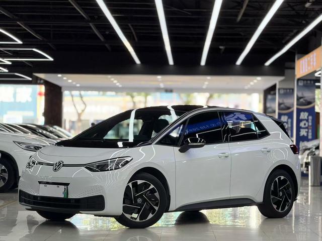 Volkswagen ID.3 2024 Outstanding Version