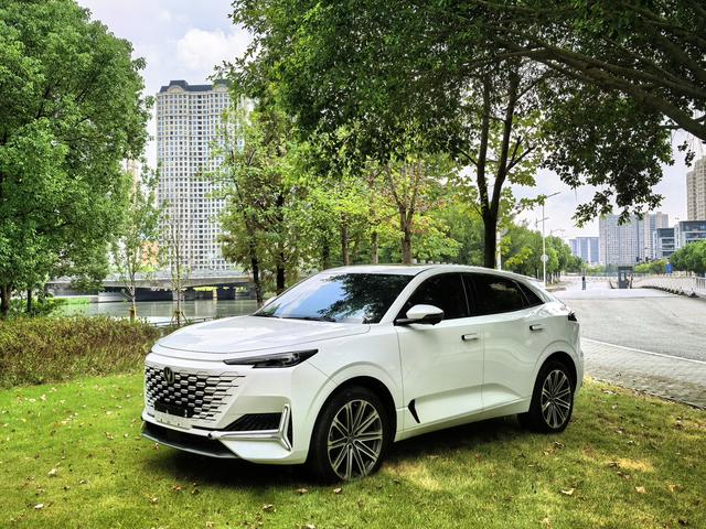 Chang'an UNI-K 2021 2.0T Premium