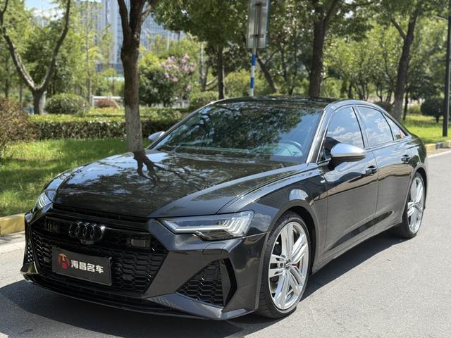Audi S6 2021 2.9T Limousine