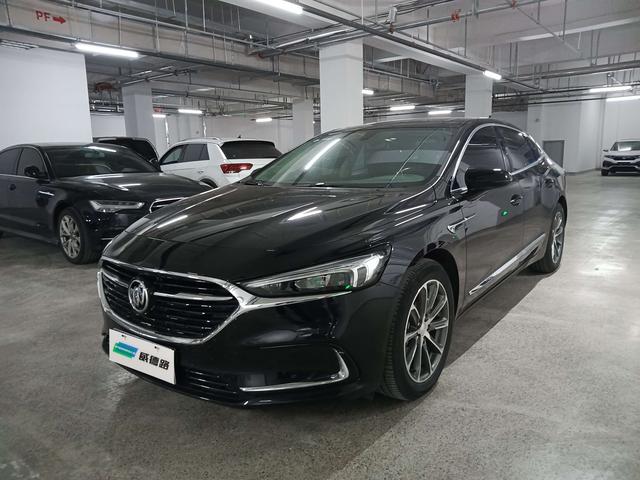Grand Touring 2021 652T Luxury