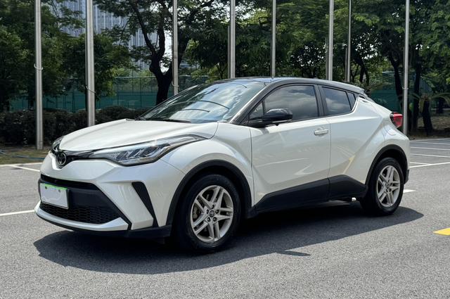 Toyota C-HR 2021 2.0L Elite