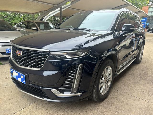 Cadillac XT6 2021 2.0T light hybrid six-seater four-wheel drive fashion type