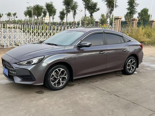 MG5 2023 180DVVT Manual Youth Deluxe Edition