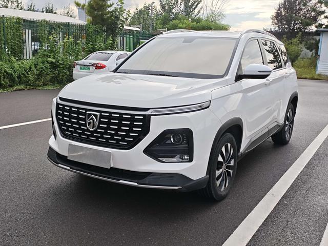Baojun 530 2020 1.5T CVT Premium connected 7-seater