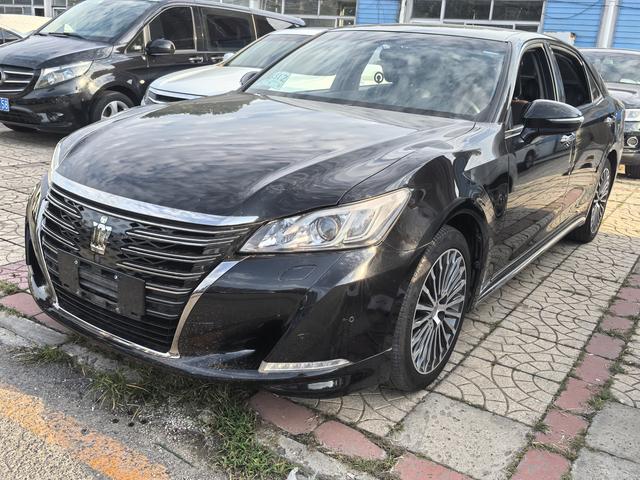 Crown 2018 2.0T Sport