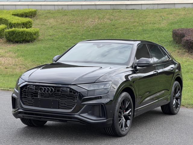 Audi Q8 2022 55 TFSI Luxury Dynamic